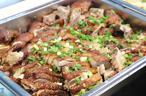 學(xué)校膳食承包|可信賴的工地食堂承包上哪找